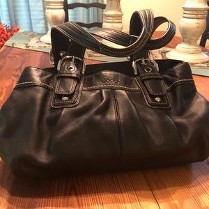 Coach Condition excellent Ask for measurements